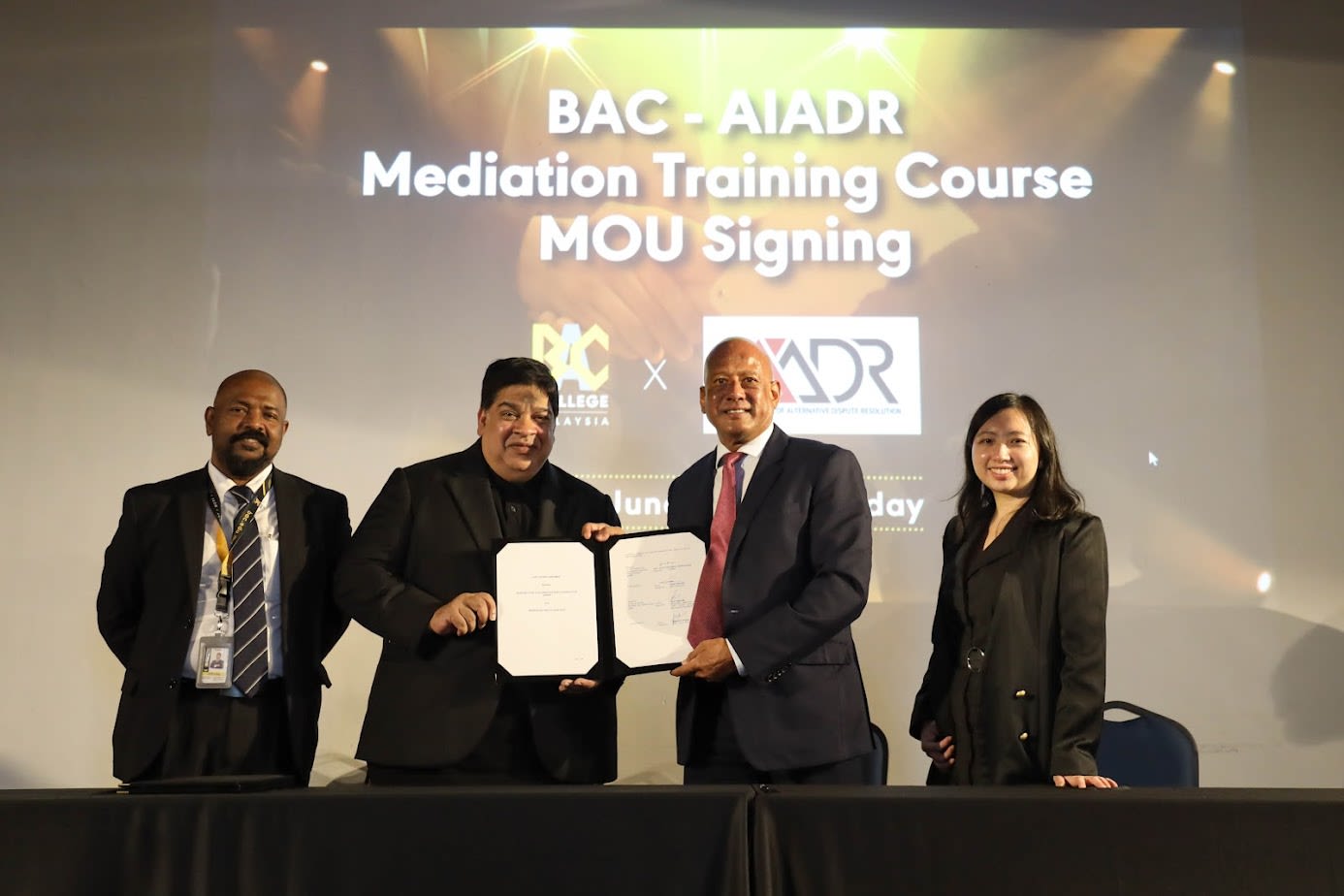 BAC and AIADR Sign Landmark Agreement Offering Mediation Training Course